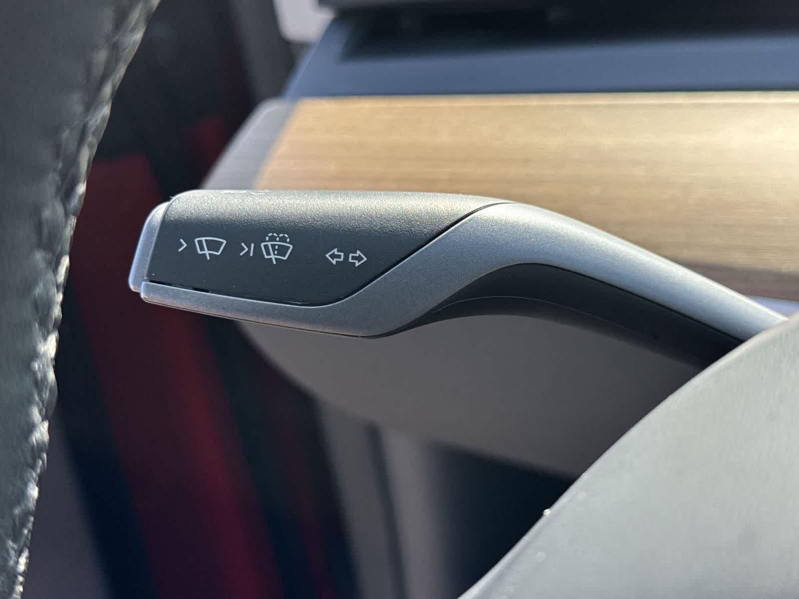 Tesla Model Y Long Range 2023