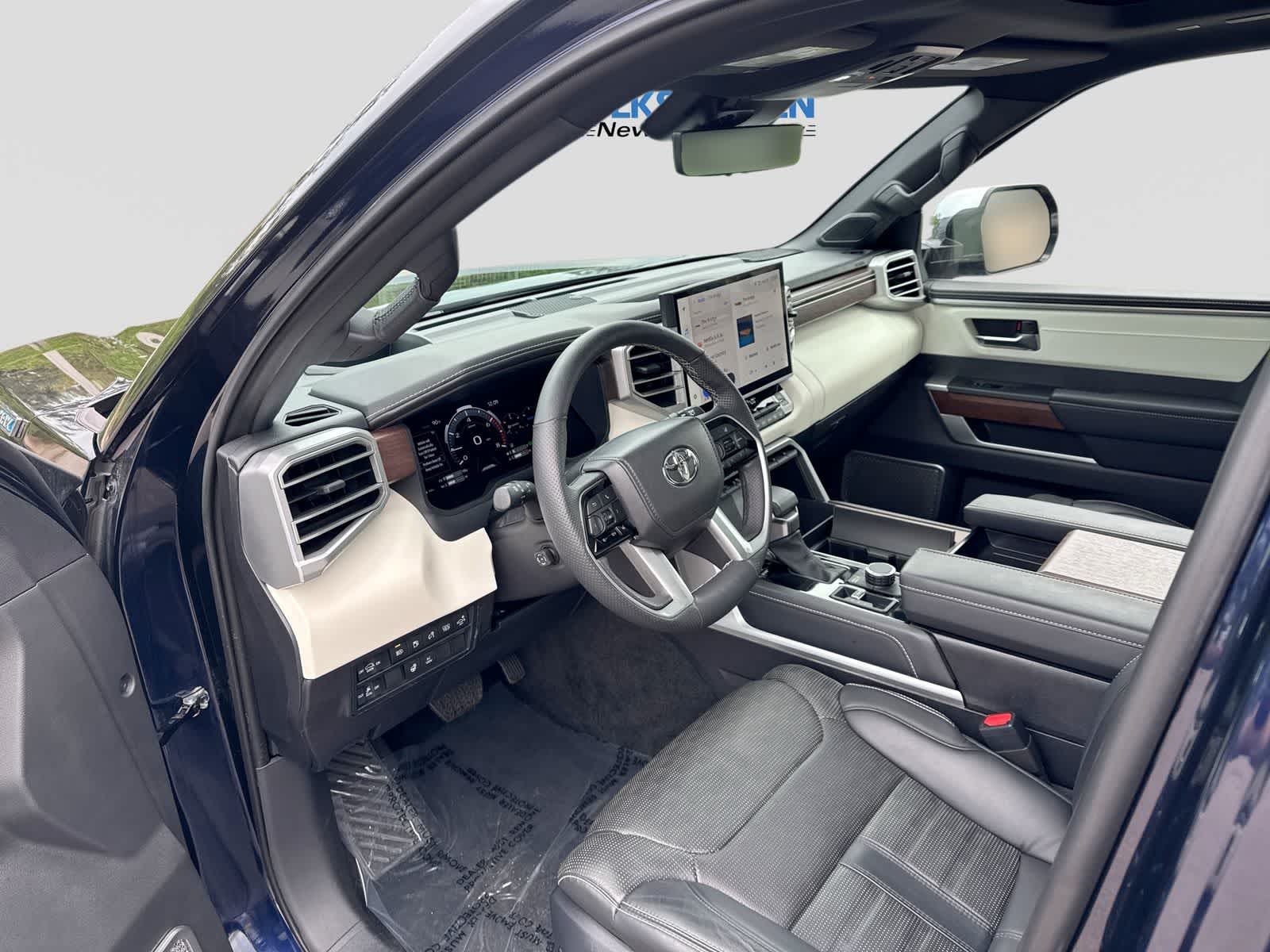 Toyota Sequoia Capstone 2025