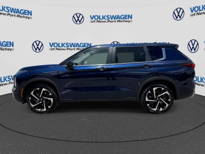 Mitsubishi Outlander SE 2024