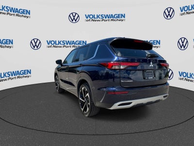 Mitsubishi Outlander SE 2024