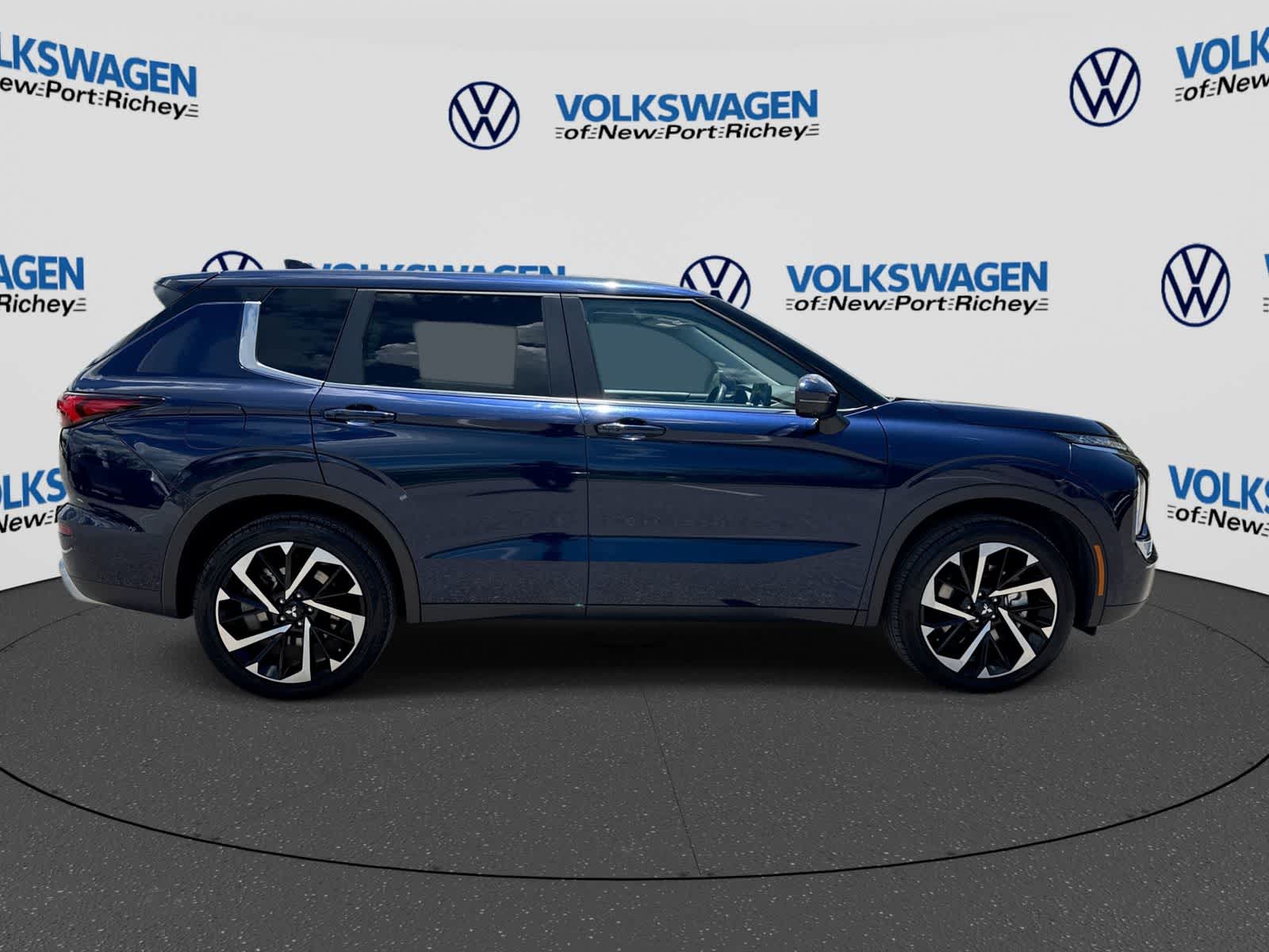 Mitsubishi Outlander SE 2024