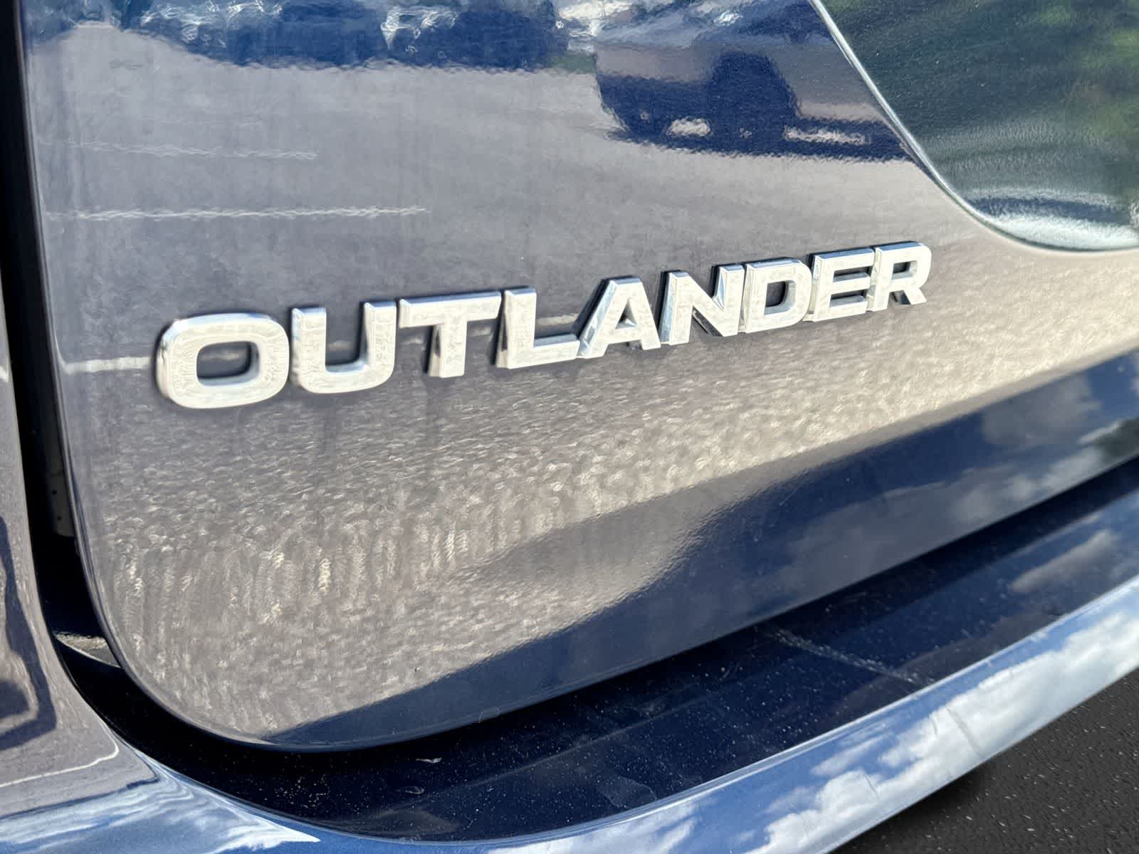 Mitsubishi Outlander SE 2024