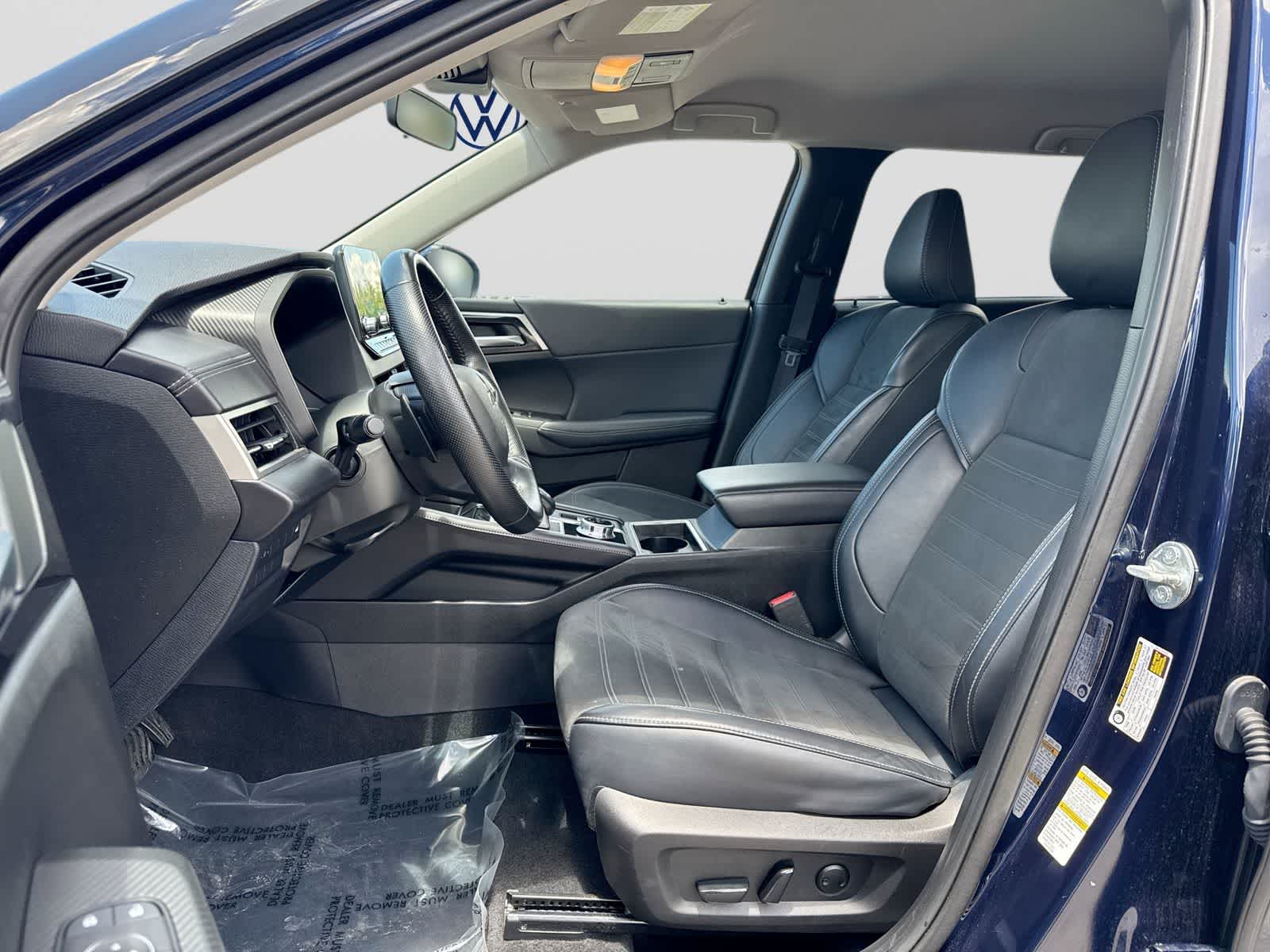Mitsubishi Outlander SE 2024
