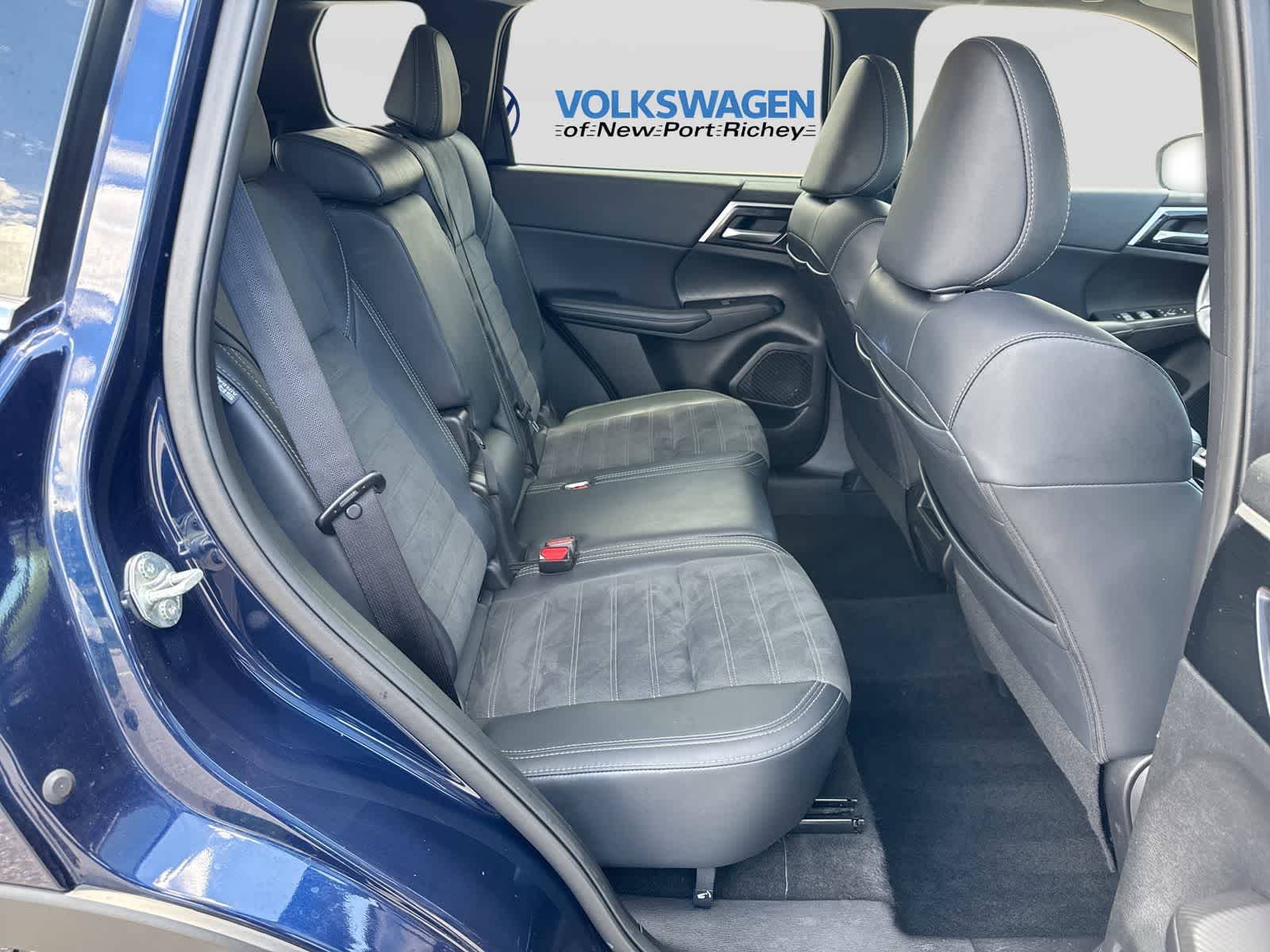 Mitsubishi Outlander SE 2024