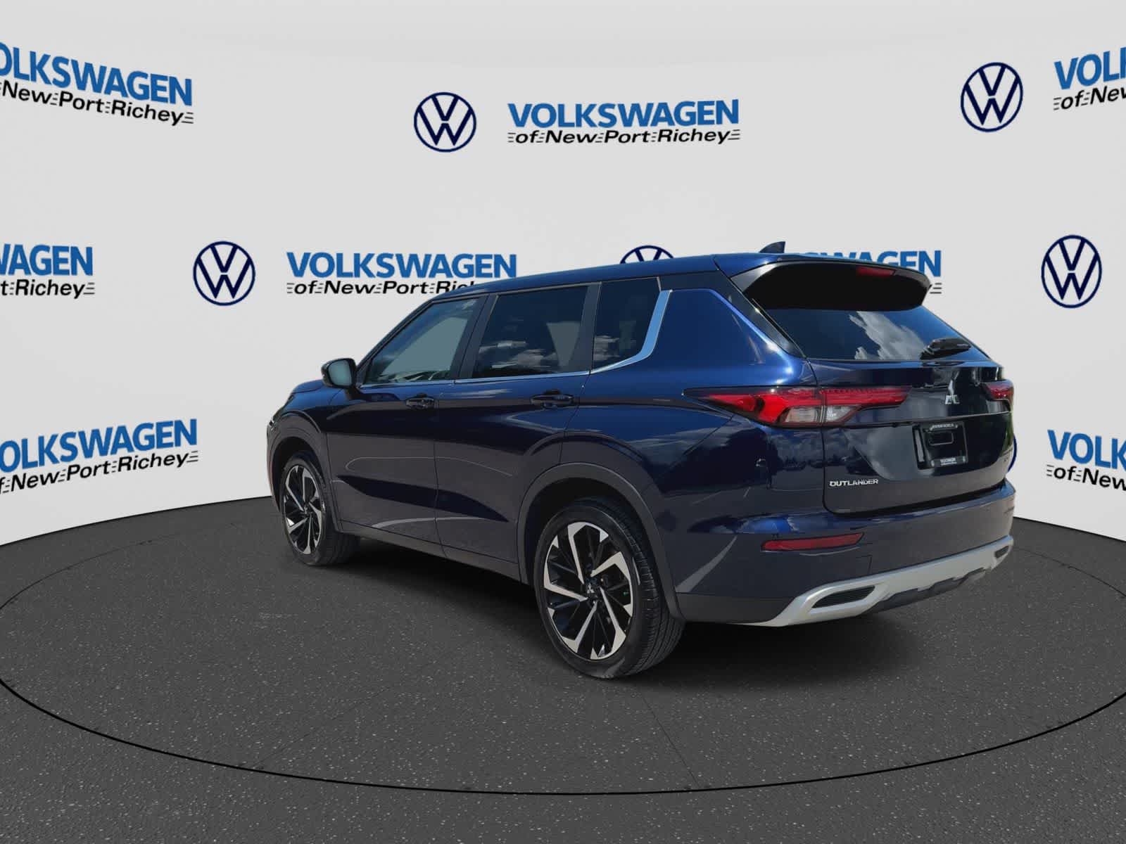 Mitsubishi Outlander SE 2024