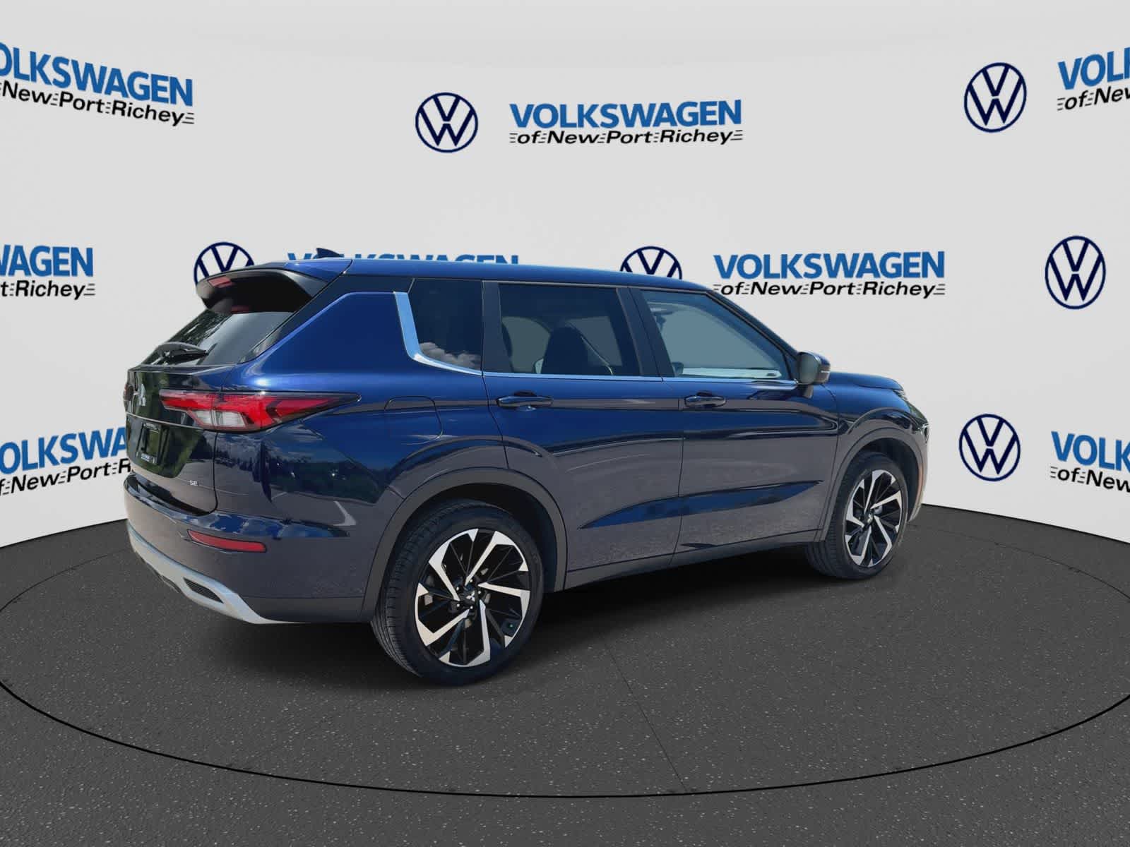 Mitsubishi Outlander SE 2024