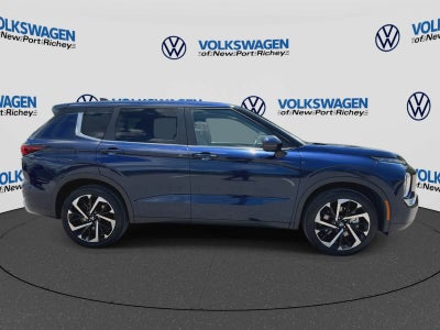 Mitsubishi Outlander SE 2024
