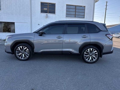 Subaru Forester Touring 2025