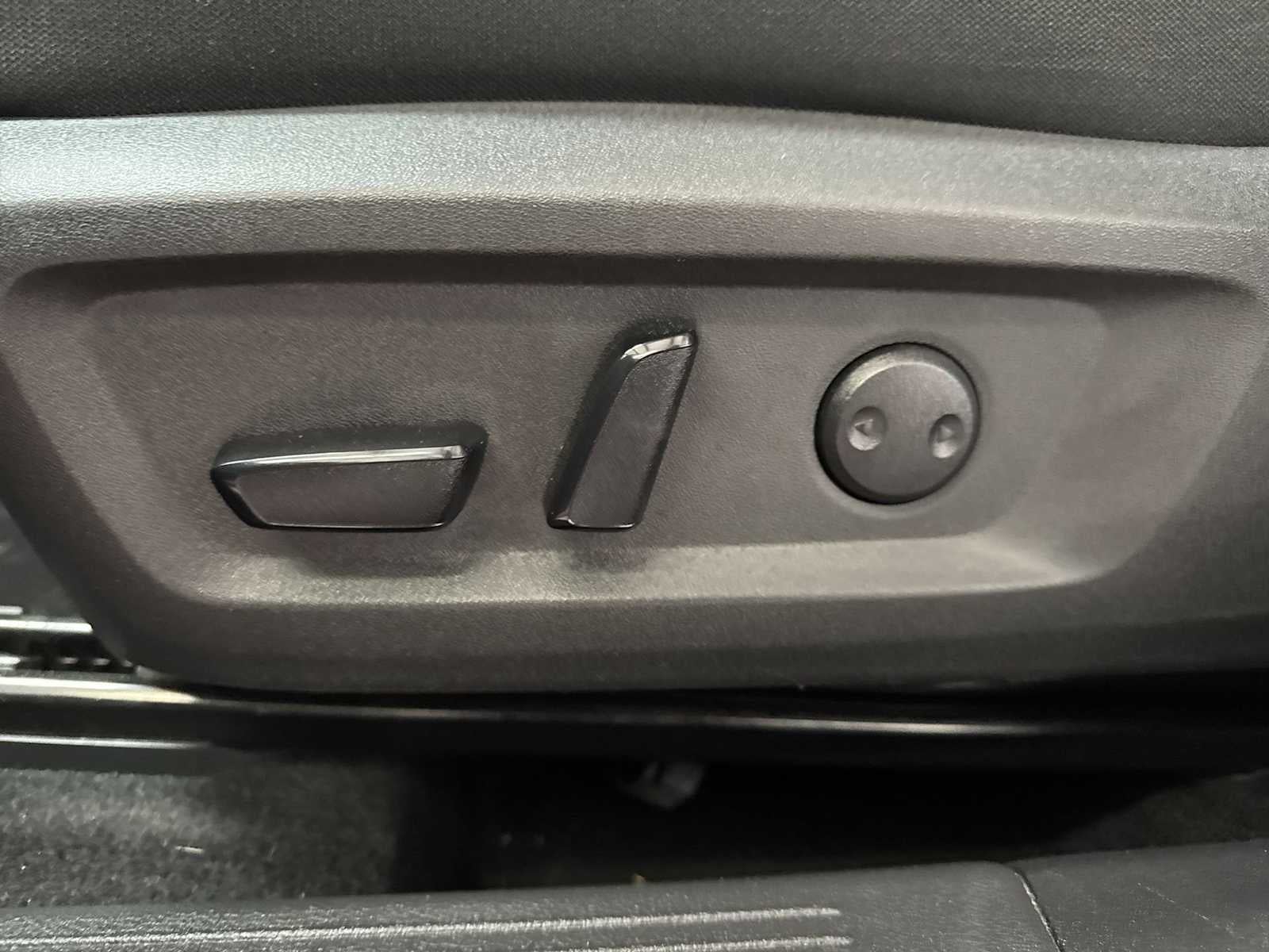 Nissan Rogue SV 2025