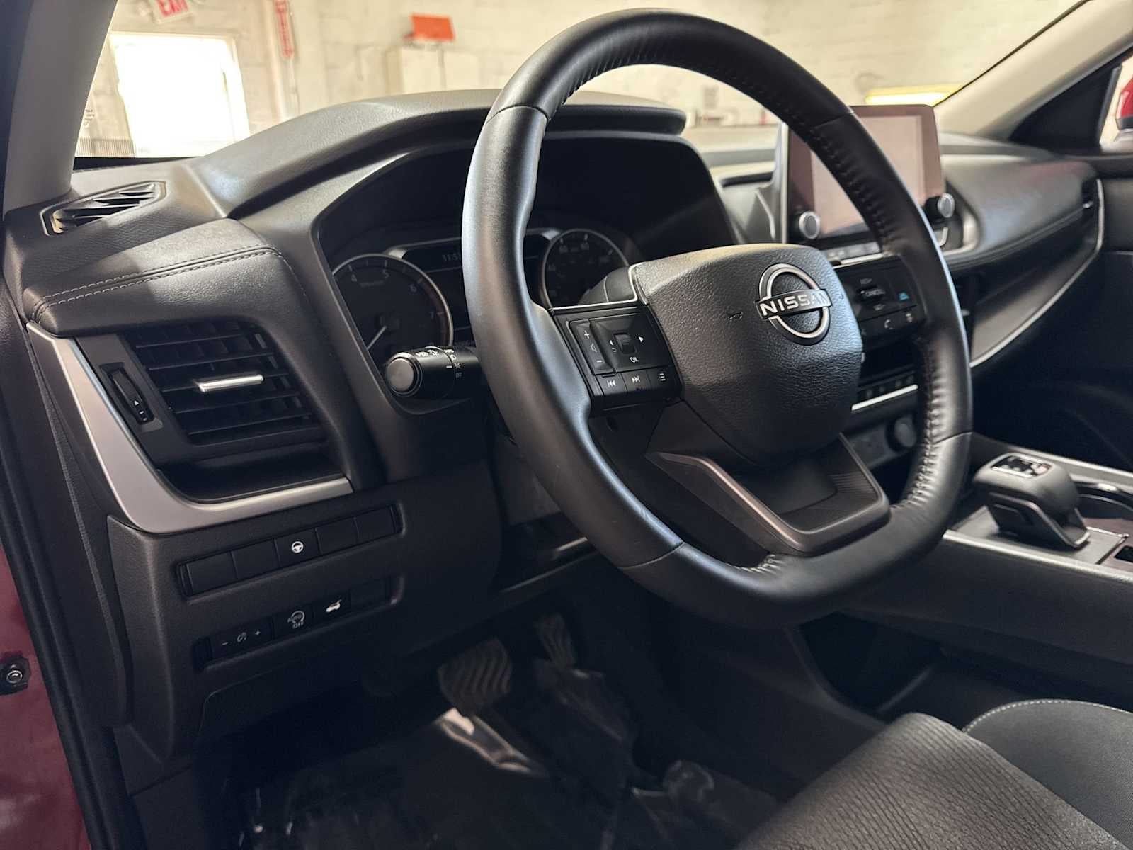 Nissan Rogue SV 2025