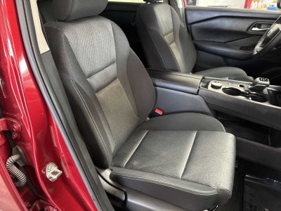 Nissan Rogue SV 2025