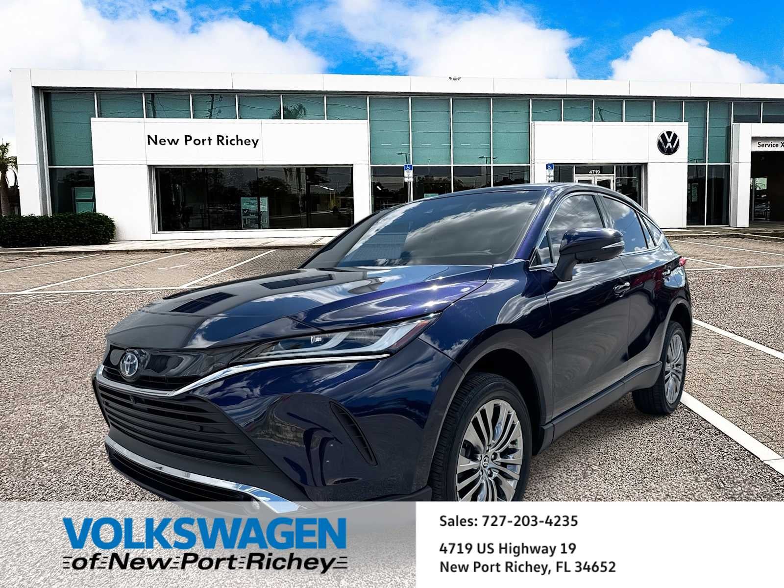 Toyota Venza LE 2024