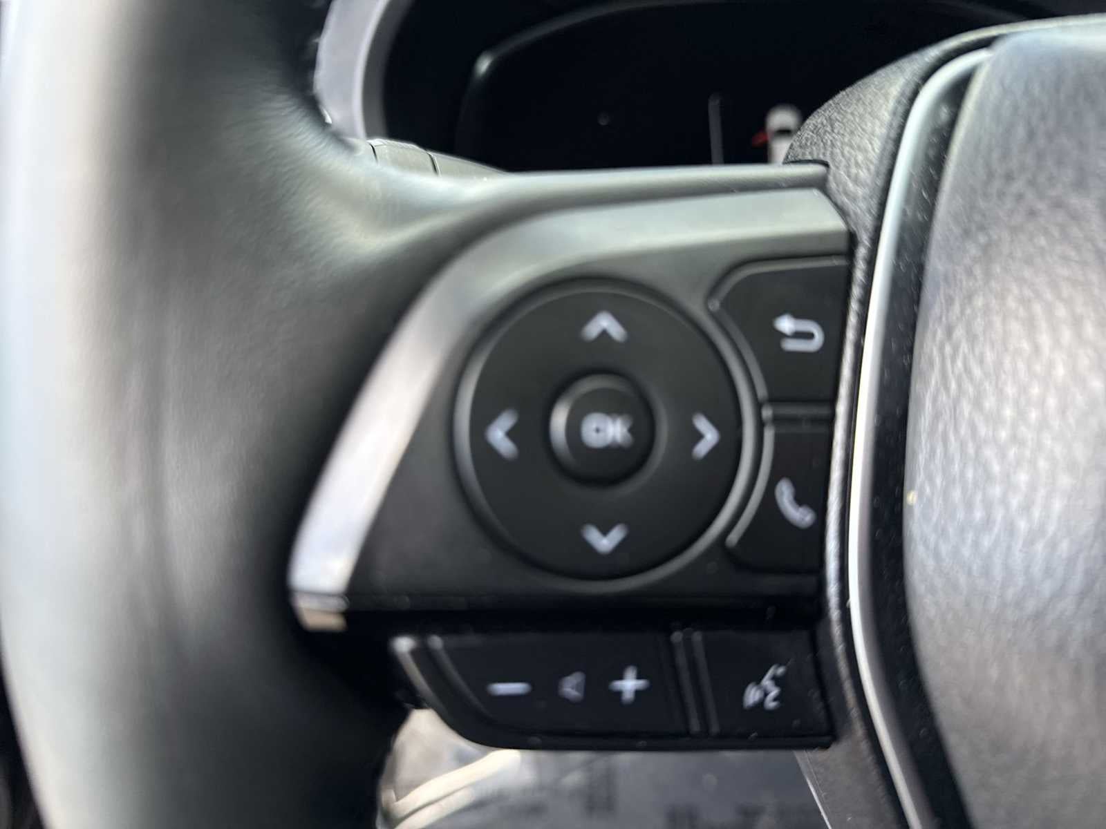 Toyota Venza LE 2024