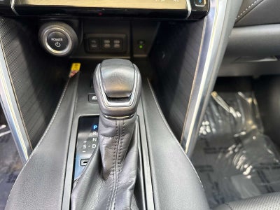 Toyota Venza LE 2024