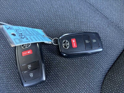 Toyota Land Cruiser 1958 de 2025