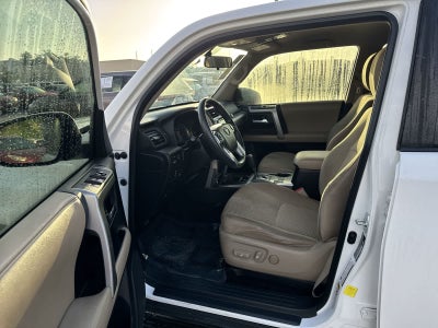 Toyota 4Runner SR5 de 2016