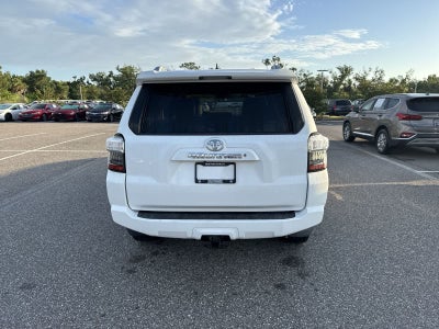 Toyota 4Runner SR5 de 2016