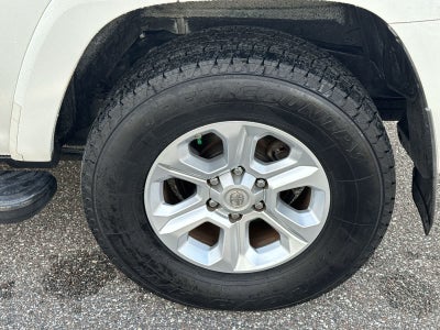 Toyota 4Runner SR5 de 2016