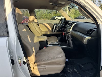 Toyota 4Runner SR5 de 2016
