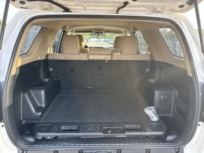 Toyota 4Runner SR5 de 2016