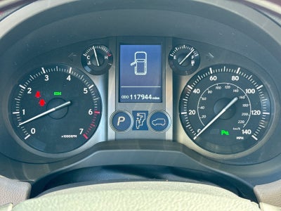 Lexus GX 460 4WD de 4 puertas, 2016