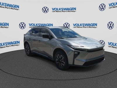 Toyota bZ XLE Plus 2026