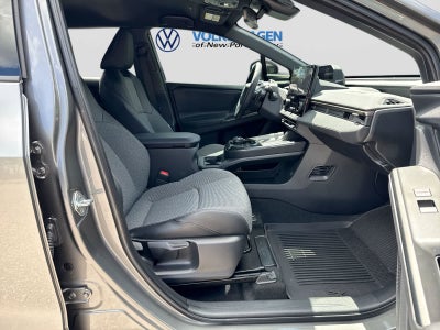 Toyota bZ XLE Plus 2026