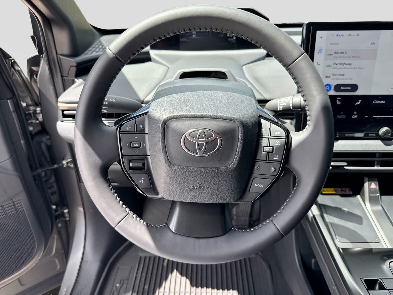 Toyota bZ XLE Plus 2026