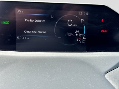 Toyota bZ XLE Plus 2026