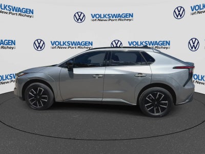 Toyota bZ XLE Plus 2026