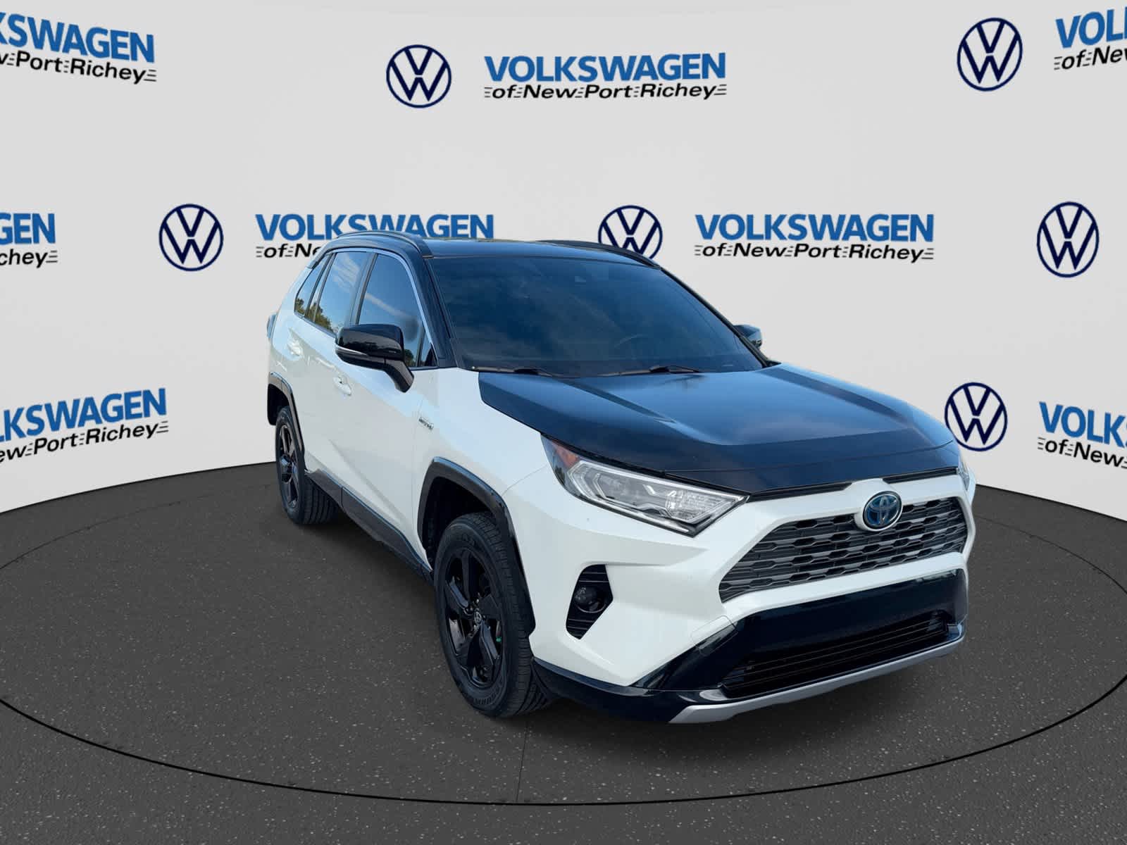 Toyota RAV4 Hybrid XSE 2021