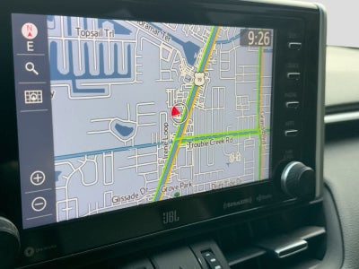 Toyota RAV4 Hybrid XSE 2021