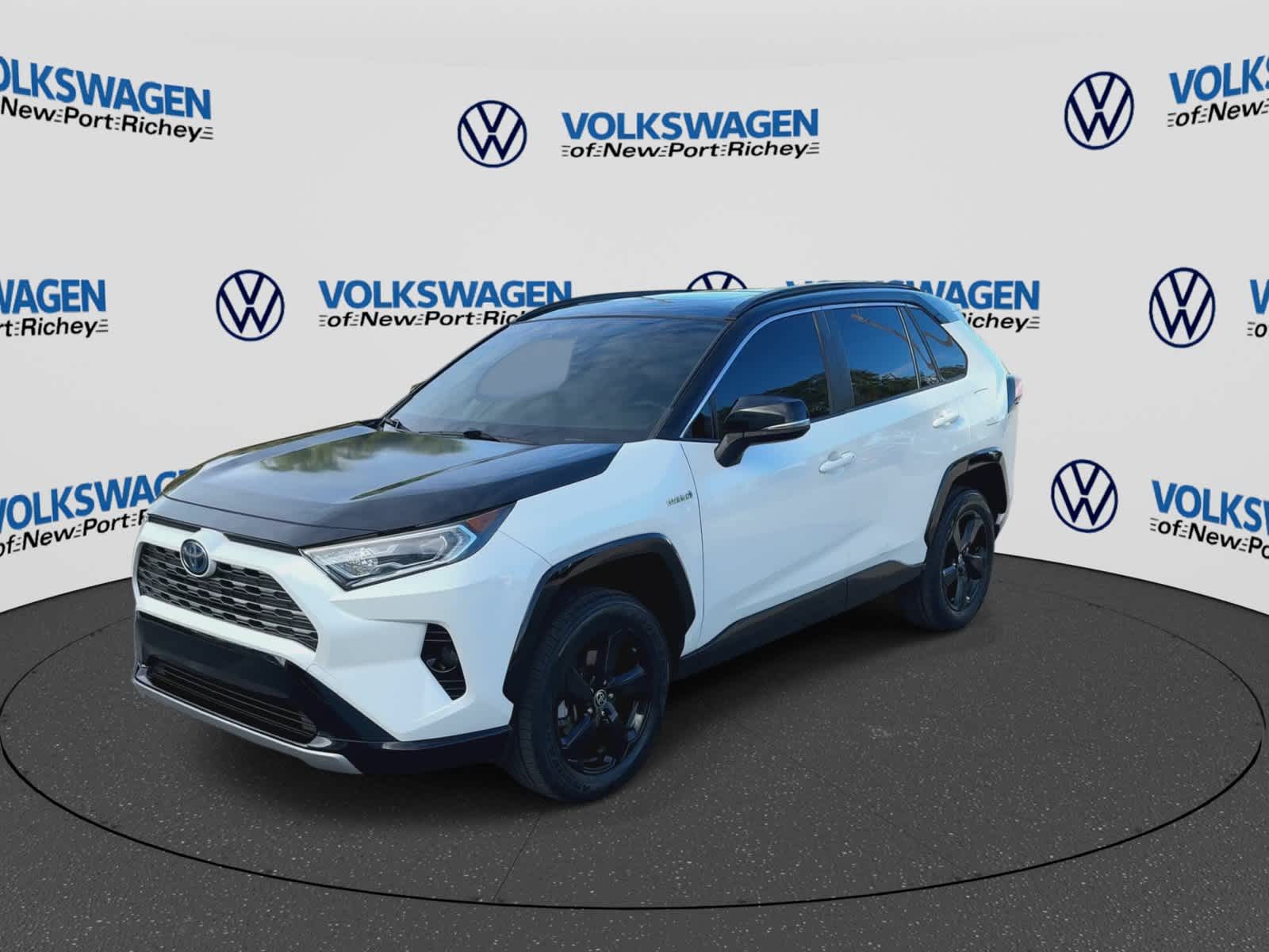 Toyota RAV4 Hybrid XSE 2021