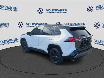 Toyota RAV4 Hybrid XSE 2021