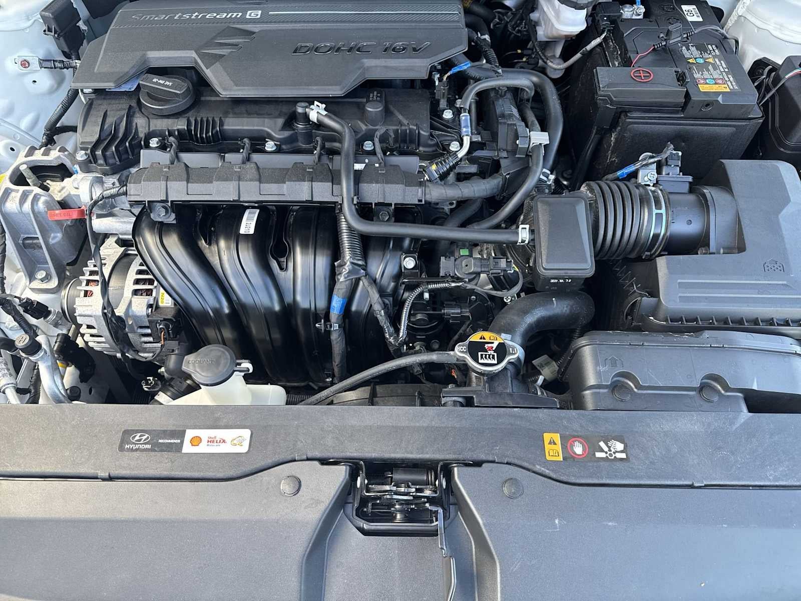 Hyundai Elantra SEL 2024