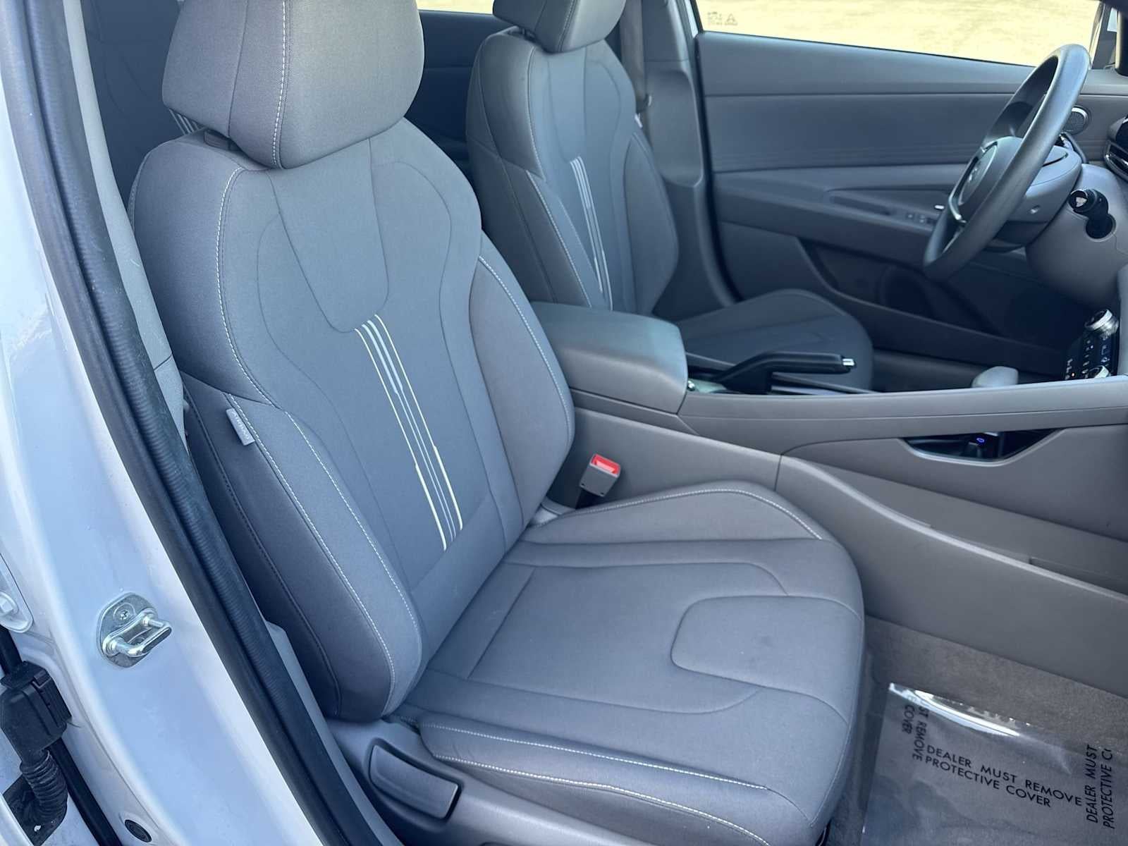 Hyundai Elantra SEL 2024