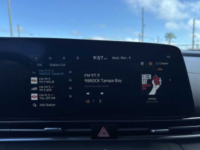 Hyundai Elantra SEL 2024