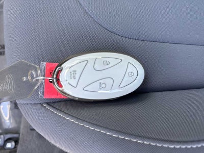 Hyundai Elantra SEL 2024