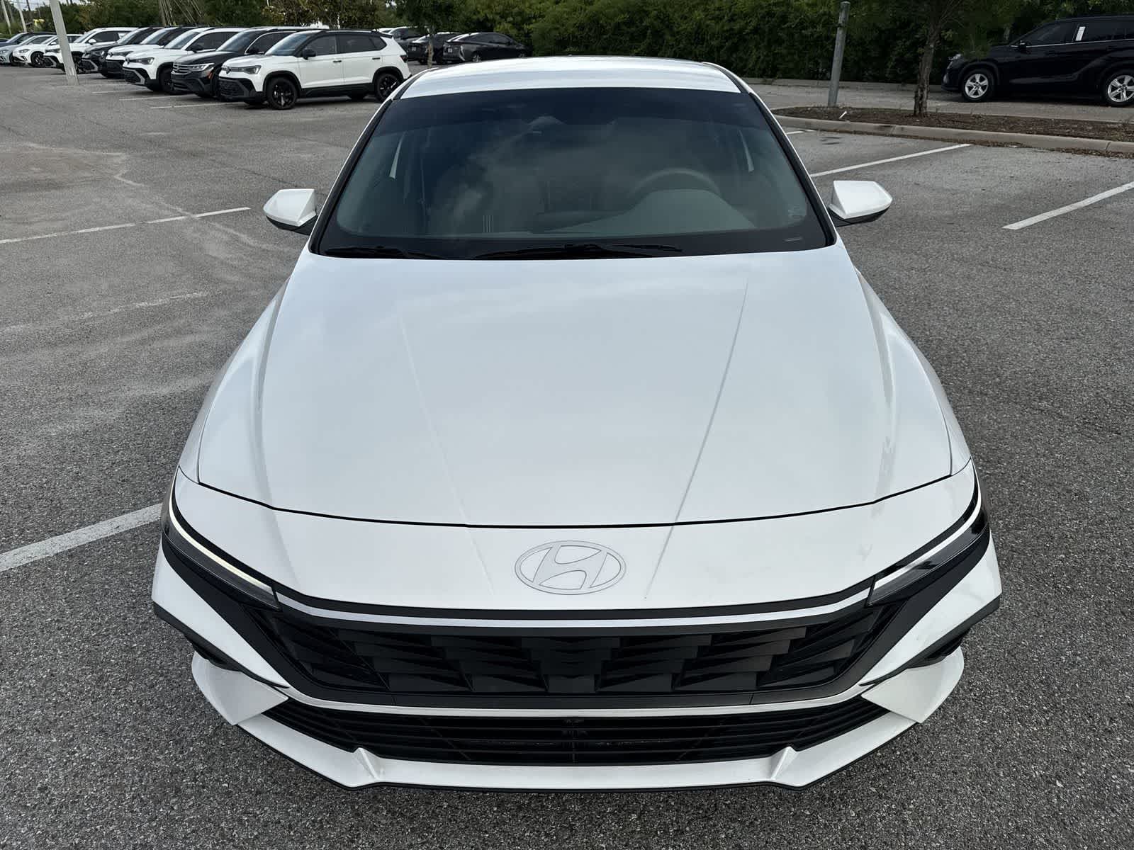Hyundai Elantra SEL 2024