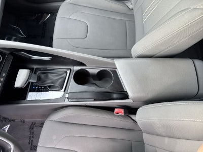 Hyundai Elantra SEL 2024