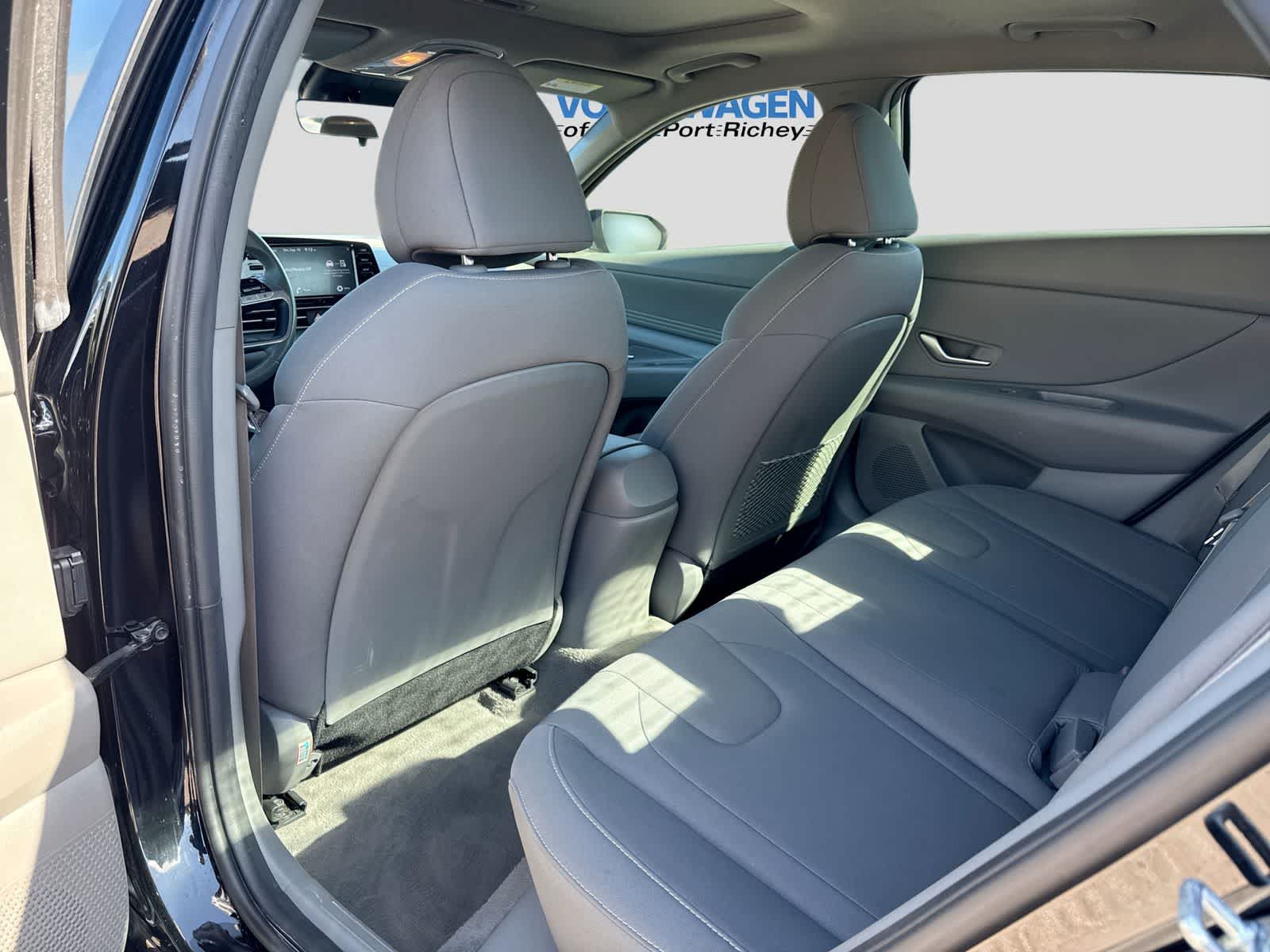 Hyundai Elantra SEL 2022