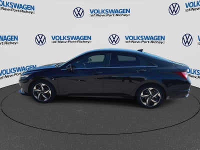 Hyundai Elantra SEL 2022