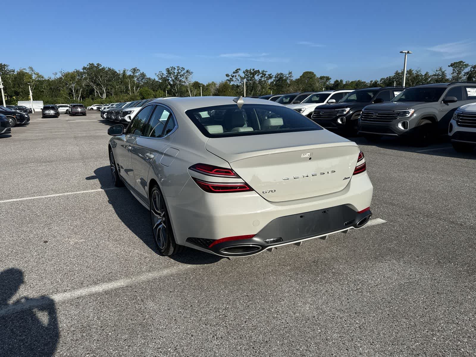 Genesis G70 2.5T de 2025