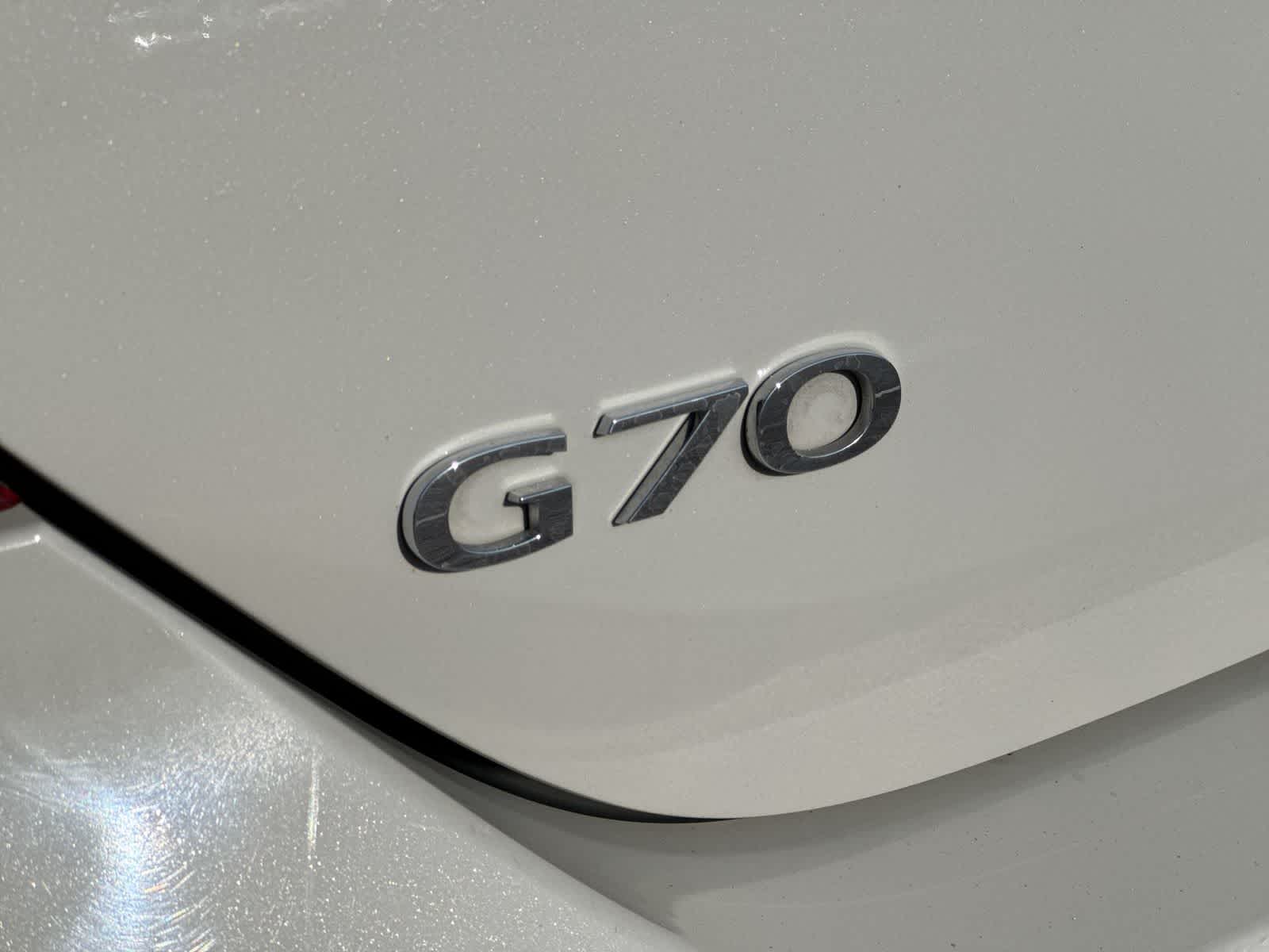 Genesis G70 2.5T de 2025