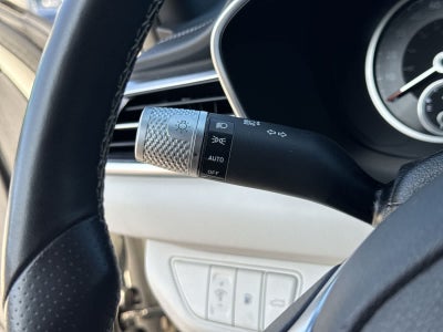 Genesis G70 2.5T de 2025