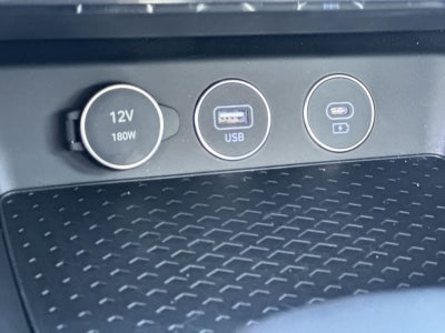 Genesis G70 2.5T de 2025