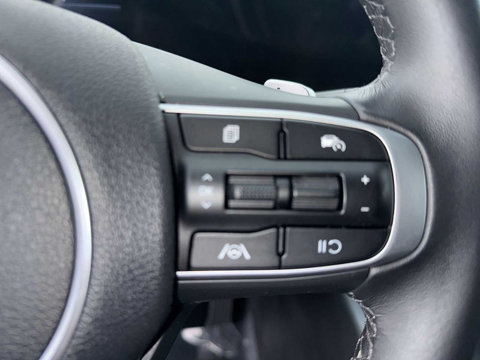 Kia Sportage Hybrid EX 2024