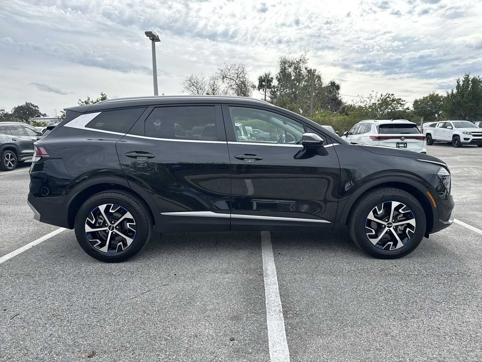 Kia Sportage Hybrid EX 2024