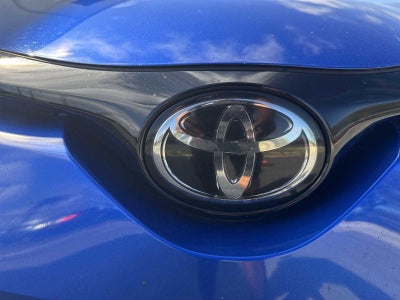 Toyota C-HR Base 2019