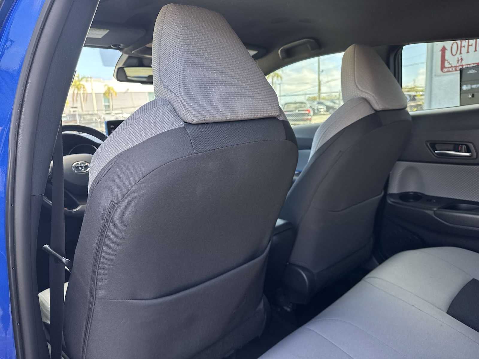 Toyota C-HR Base 2019